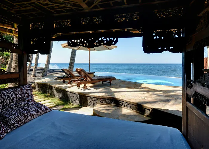 Bay Hideaway